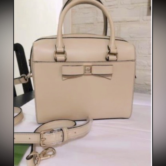 ♠️ Kate Spade Beige/Tan/Neutral Holly Street Ashton Satchel ♠️ - Picture 1 of 3
